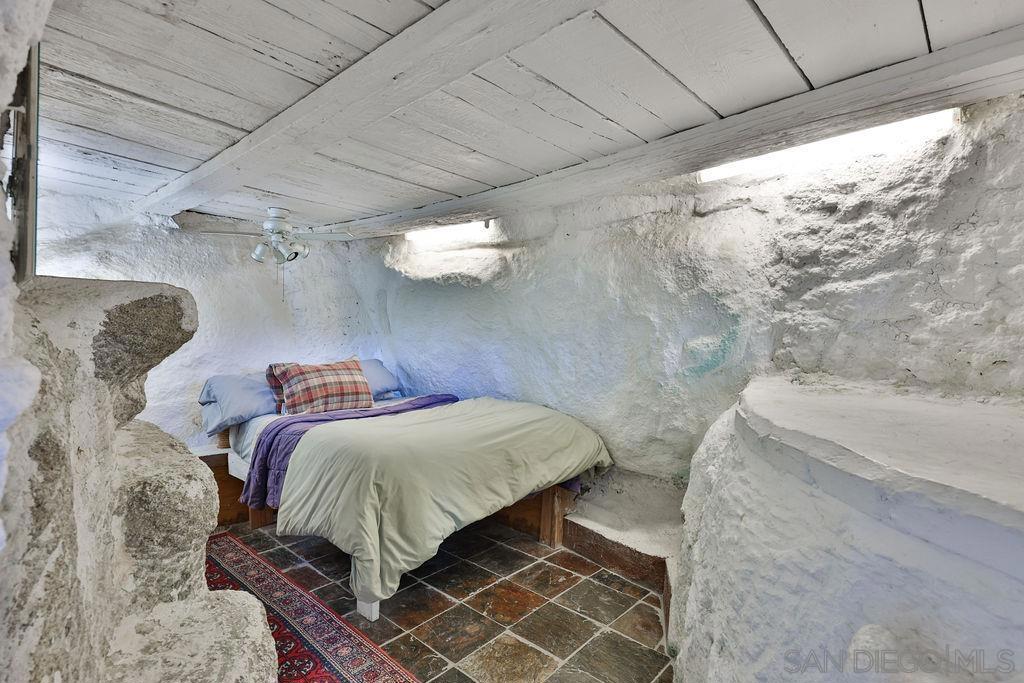 MLS #250037879SD image #28