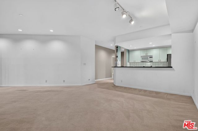 12000 Goshen Avenue, 103 photo 13