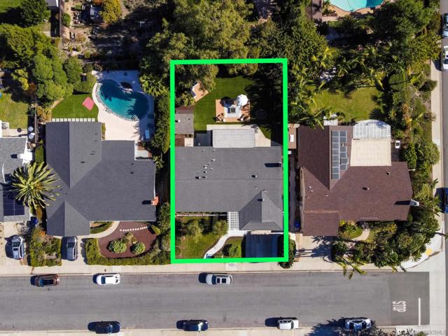 6625 Casselberry Way, San Diego CA: https://media.crmls.org/mediaz/7970a7ac-edd9-43ca-a3c7-ba18a9125cdc.jpg