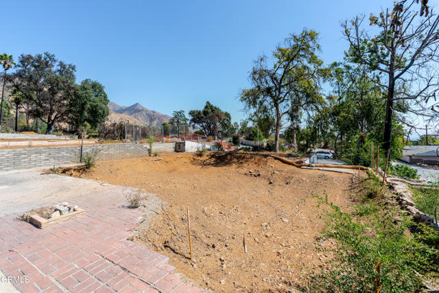 Detail Gallery Image 8 of 11 For 2969 Maiden Ln, Altadena,  CA 91001 - – Beds | – Baths