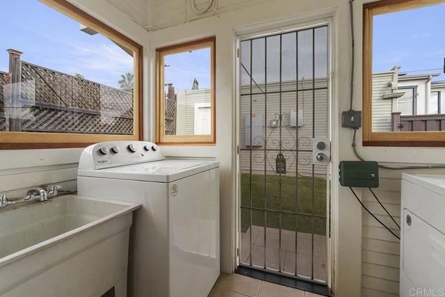 3805 Louisiana Street, San Diego CA: https://media.crmls.org/mediaz/7972cc7f-59dd-4c56-bf3c-f20e7269daf1.jpg