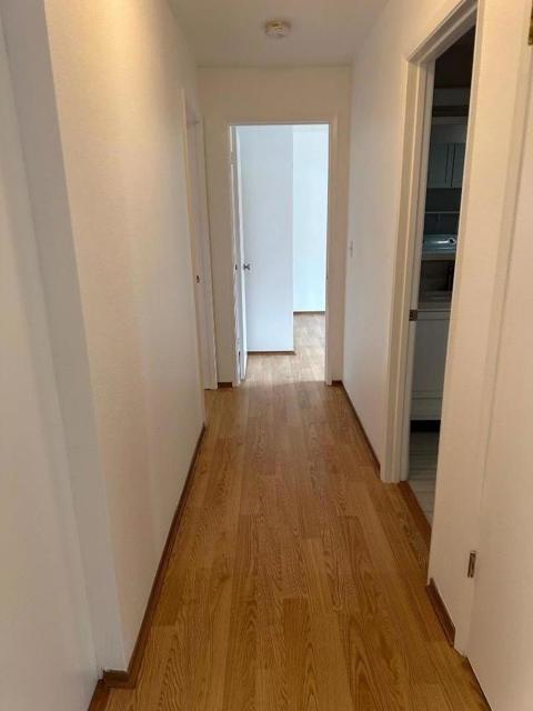 808 Red Leaf Court, San Francisco CA: https://media.crmls.org/mediaz/7972d795-c218-4b8e-83d0-daabea9ef222.jpg