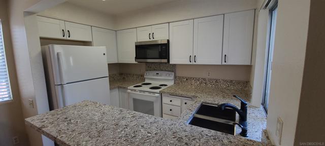 Image 8 of 22 For 1395 Caminito Gabaldon  Unit C