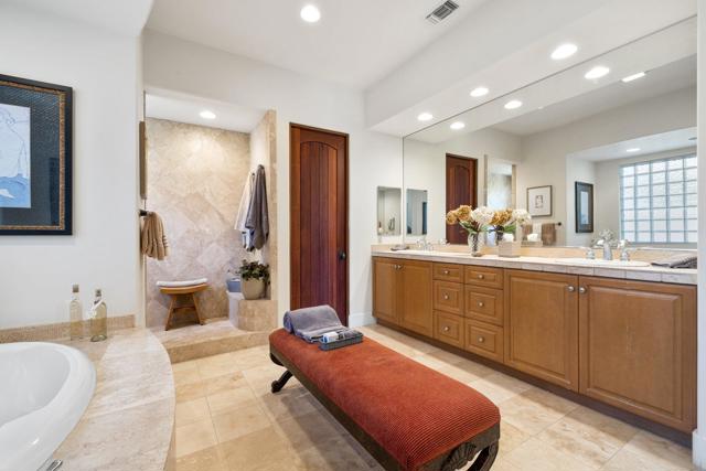 56025 Village Drive, La Quinta CA: https://media.crmls.org/mediaz/79746e34-321f-4ca2-8c33-9efdd13c9e13.jpg