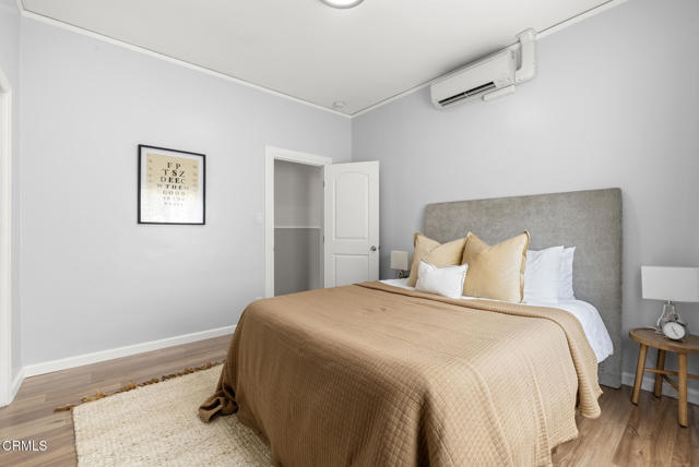 4160 Madison Avenue, Culver City CA: https://media.crmls.org/mediaz/79752e1a-1d8c-4cce-bb56-3b40fba977d9.jpg