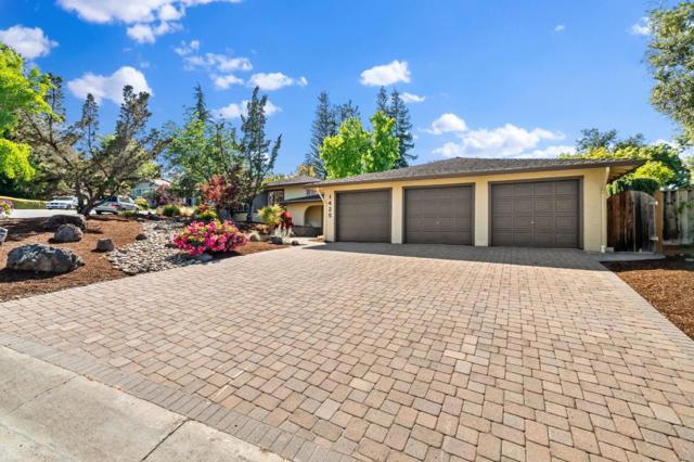 1425 Cedar Place, Los Altos CA: https://media.crmls.org/mediaz/79756a0b-c95e-4377-a7d0-922f746f6206.jpg