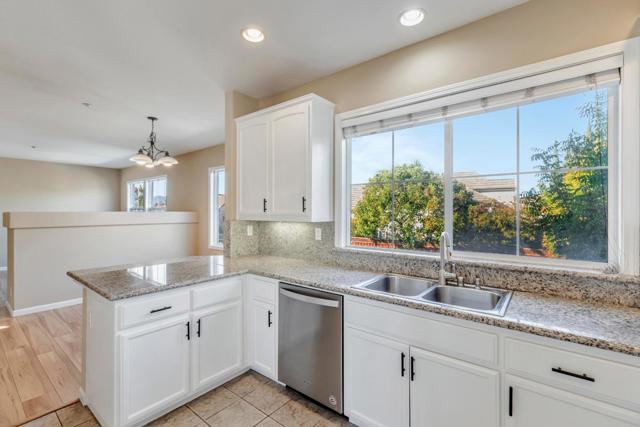 4714 Sandyford Court, Dublin CA: https://media.crmls.org/mediaz/79772401-7280-46ce-b4fd-2cd4a9c94ca2.jpg