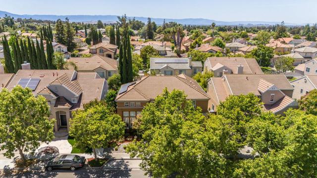 3223 Adelanto Lane, San Jose CA: https://media.crmls.org/mediaz/79781cf6-1c18-4e77-8e35-8fa5f610d73b.jpg