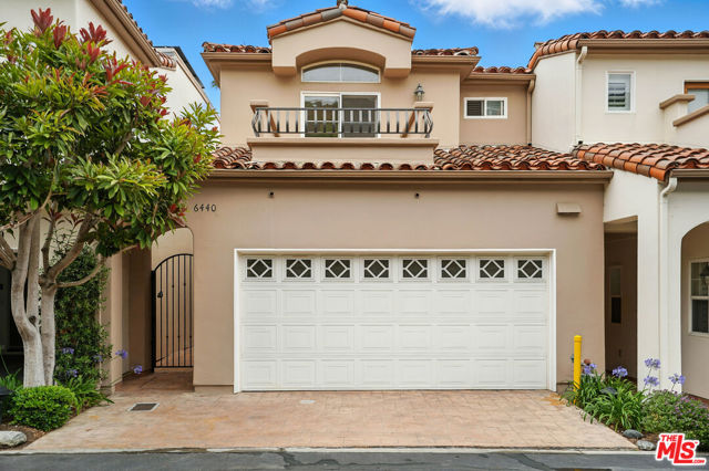 6440 Lunita Road, Malibu CA: https://media.crmls.org/mediaz/79785f0d-a9ac-491e-a8cc-04454db4ada8.jpg