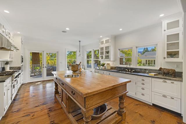 2551 Grant Street, Calistoga CA: https://media.crmls.org/mediaz/7978955d-df23-46cf-a255-90f970a4b8b4.jpg