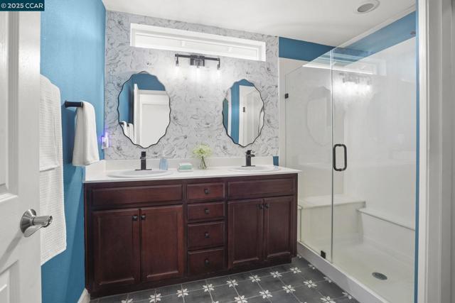 304 Birch Ridge Dr, Rio Vista CA: https://media.crmls.org/mediaz/7978e5ff-1612-4f42-867e-3ee17893e566.jpg