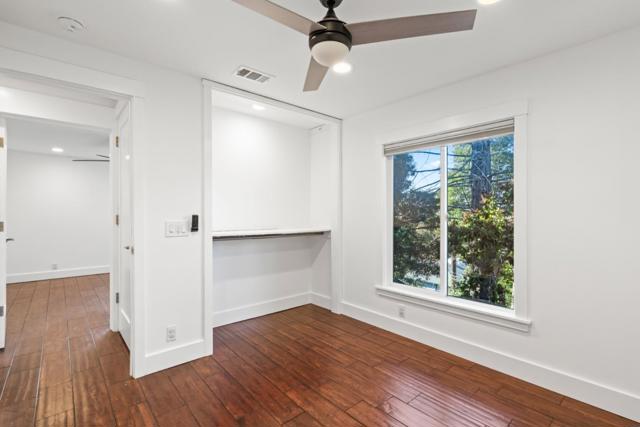 9560 Alcala Avenue, Oakland CA: https://media.crmls.org/mediaz/7979c540-c374-4e6e-a89a-851f2d7fdbde.jpg