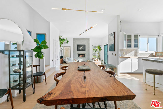 2727 Corral Canyon Road, Malibu CA: https://media.crmls.org/mediaz/797bc397-8cc1-4df5-bf05-f4736a0255e8.jpg