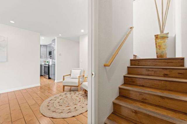 6543 Skyfarm Drive, San Jose CA: https://media.crmls.org/mediaz/797c0572-f06b-4f51-97d3-a45a9c03f211.jpg