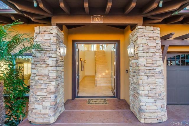 1371 San Elijo Avenue, Cardiff by the Sea CA: https://media.crmls.org/mediaz/797c24cf-b398-44df-ac08-6f214edef080.jpg
