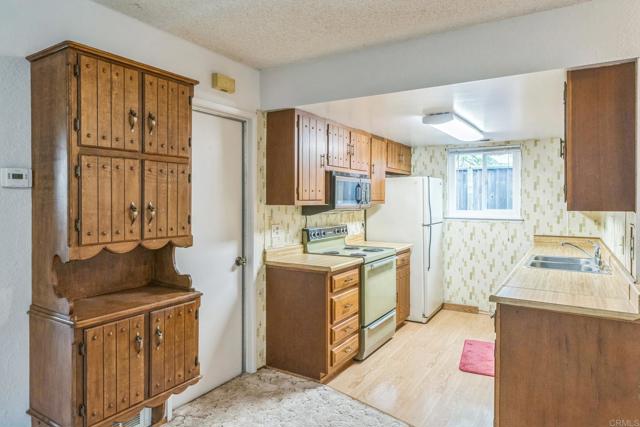 Detail Gallery Image 14 of 14 For 443 Tuttle Ave, Watsonville,  CA 95076 - 2 Beds | 2 Baths