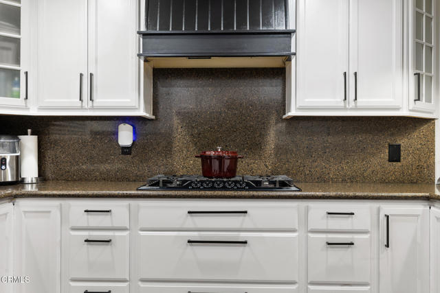 Detail Gallery Image 12 of 43 For 361 Plumas Ave, Ventura,  CA 93004 - 4 Beds | 2 Baths