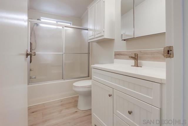 1010 E Bobier, Vista CA: https://media.crmls.org/mediaz/797dd4f9-58fb-4e93-ad9c-4b7e4ef92a5d.jpg