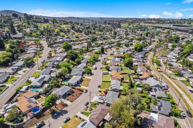 3649 NIBLICK DRIVE, La Mesa CA: https://media.crmls.org/mediaz/797e8879-e4b4-4255-a46a-6630c8654813.jpg