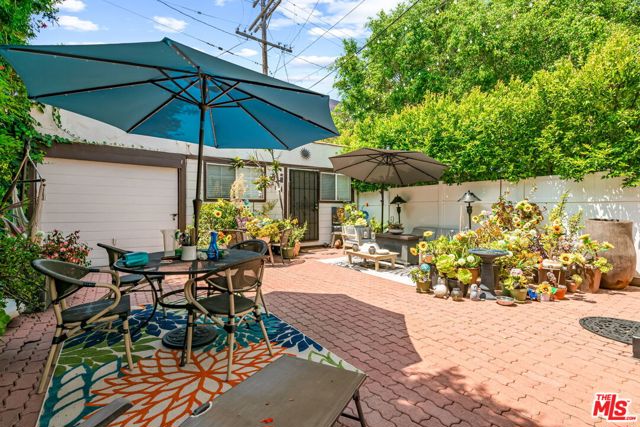 6410 W 6th Street, Los Angeles CA: https://media.crmls.org/mediaz/797ec17f-3d13-49c3-a94c-a868ffda25b0.jpg