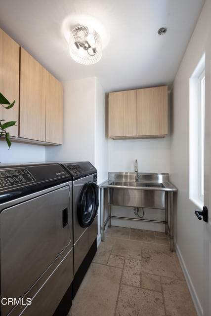 Detail Gallery Image 23 of 28 For 2180 Vista Del Mar Dr, Ventura,  CA 93001 - 3 Beds | 3/1 Baths