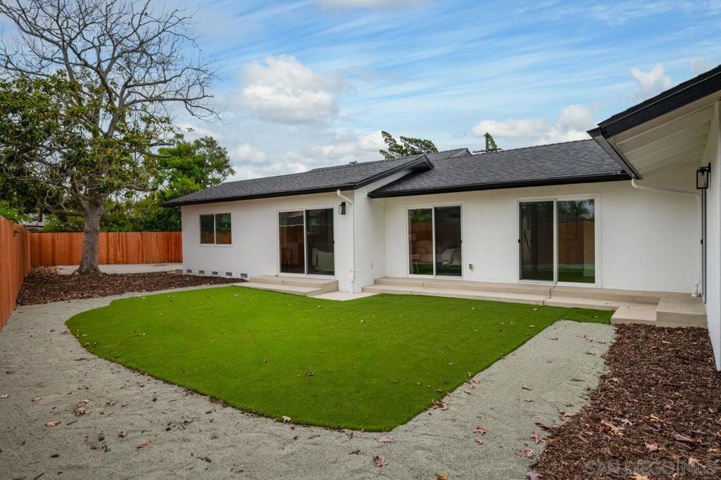 MLS #250034305SD img 43