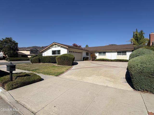 2152 Rockdale Avenue, Simi Valley CA: https://media.crmls.org/mediaz/797fbca9-e691-426f-b26a-0c82713632c1.jpg