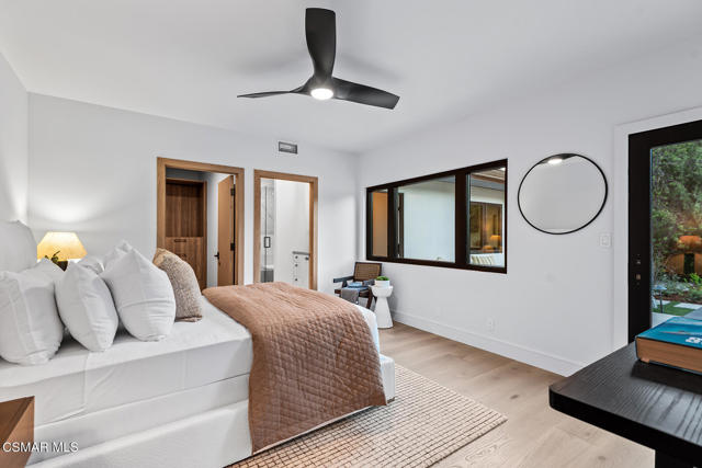 4199 Woodlane Court, Westlake Village CA: https://media.crmls.org/mediaz/7980403d-d68e-4cd4-a4ec-8013ebadbb4d.jpg