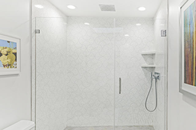 Image 18 of 30 For 344 Goleta Way