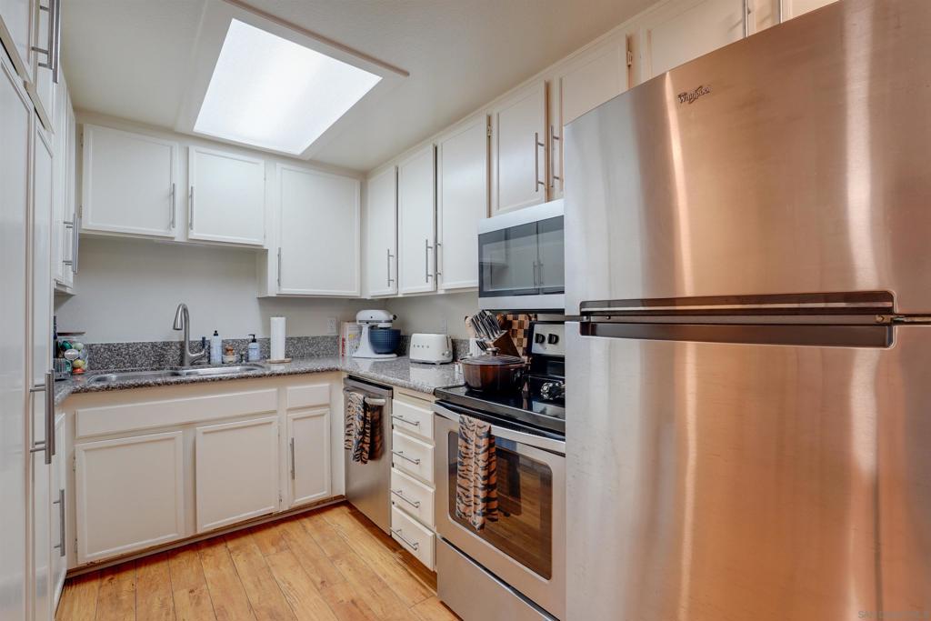 2909 Keats Street - photo 8