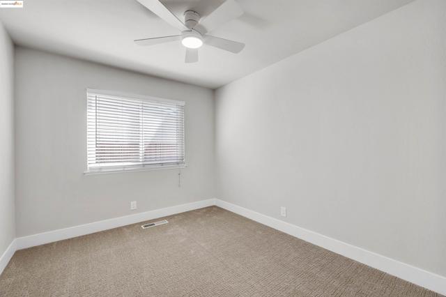 2802 Jones Gate Ct, Pleasanton CA: https://media.crmls.org/mediaz/7981b755-b024-4aca-90bf-5a66100bc2e1.jpg