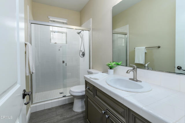 167 Bellafonte Court, Camarillo CA: https://media.crmls.org/mediaz/798334e7-d90a-4095-ae4e-80b43f3a18b0.jpg