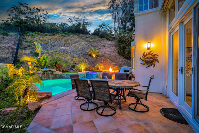 32834 Barrett Drive, Westlake Village CA: https://media.crmls.org/mediaz/79835c07-3b3a-4a91-bc5a-dc6d4fdaa356.jpg