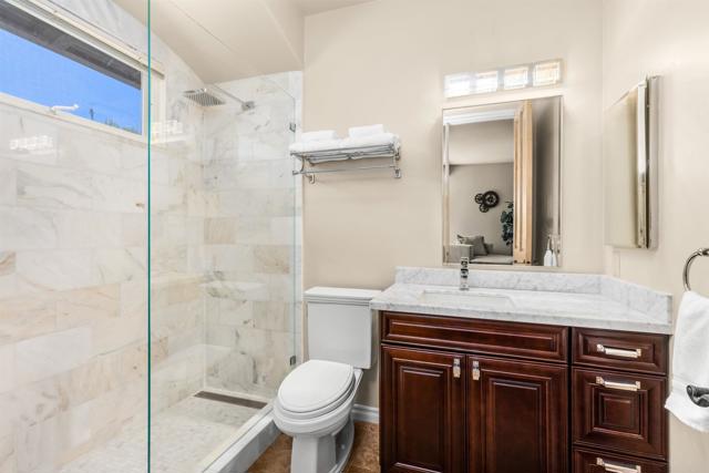 9698 Welk View Drive, Escondido CA: https://media.crmls.org/mediaz/79840333-e804-44ee-a10a-16af220b8f40.jpg