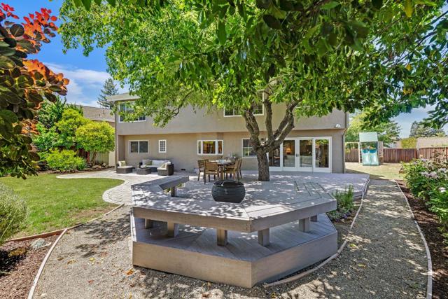 331 Idyllwild Court, Redwood City CA: https://media.crmls.org/mediaz/798425c3-5fd3-4080-8ce5-adbda3a6f9ed.jpg