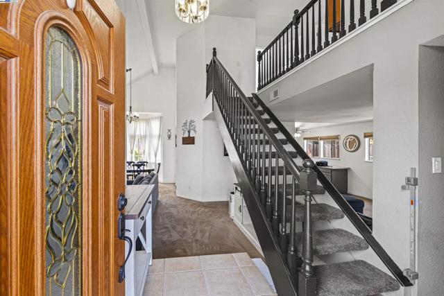 1860 Concannon Dr, Oakley CA: https://media.crmls.org/mediaz/79855b17-3800-464d-9fe4-6a84a74a807e.jpg