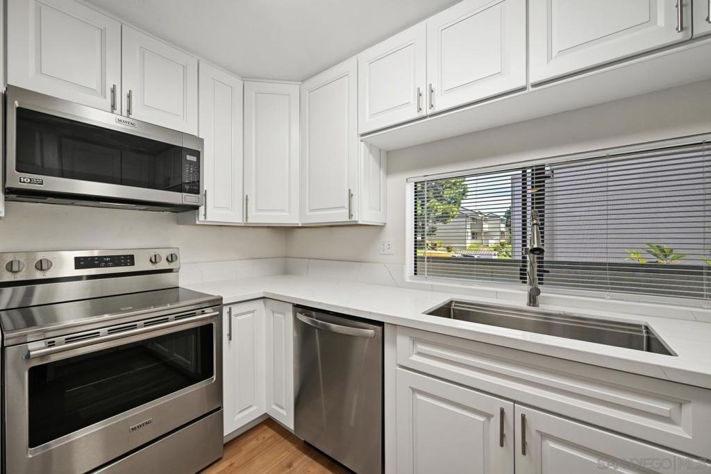 6182 Agee St - photo 6