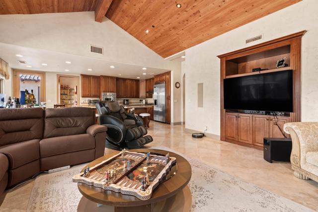 Detail Gallery Image 16 of 49 For 18545 Aliso Canyon Rd, Rancho Santa Fe,  CA 92067 - 4 Beds | 5 Baths