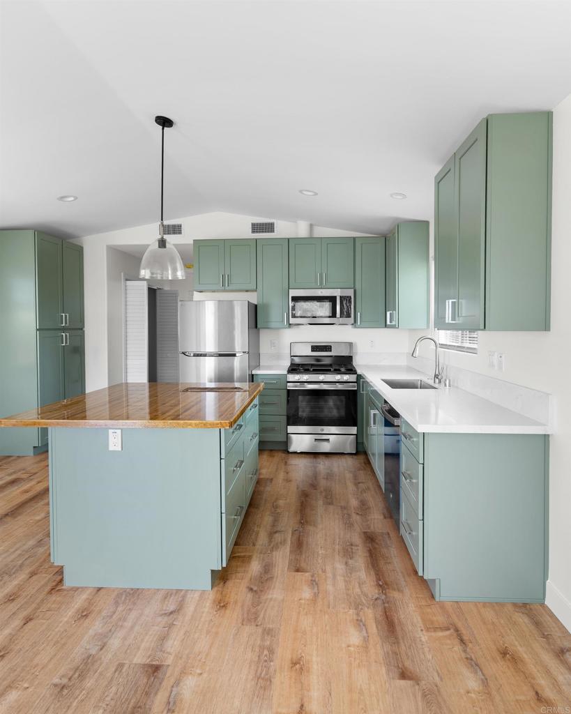 1751 Tamarack Drive - photo 4