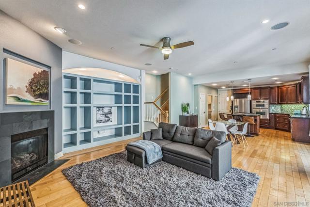 505 N Cedros, Solana Beach CA: https://media.crmls.org/mediaz/7989bcdf-b02d-48d1-81af-c6ebdf046d9c.jpg