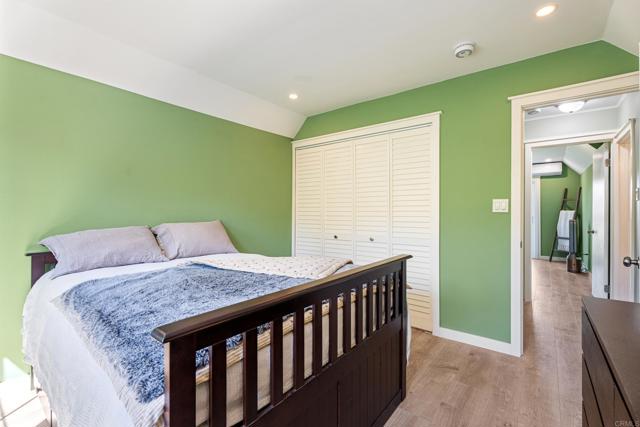 10172 Boulder Creek Road, Descanso CA: https://media.crmls.org/mediaz/7989cd0c-4796-43f5-a288-87ab4864862f.jpg