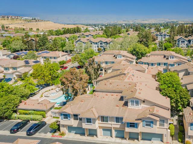 3344 Skyward Place, San Jose CA: https://media.crmls.org/mediaz/798a066a-ad14-46d8-8813-5f784f52944f.jpg