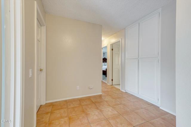 Detail Gallery Image 36 of 70 For 652 Stonebrook St, Simi Valley,  CA 93065 - 4 Beds | 2/1 Baths