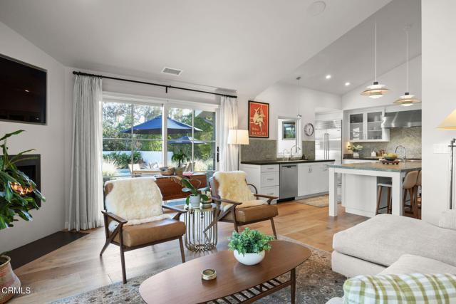 Detail Gallery Image 13 of 50 For 10929 Encino Dr, Oak View,  CA 93022 - 3 Beds | 3/1 Baths