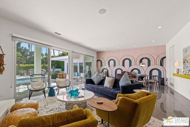 2280 S Camino Real, Palm Springs, CA 92264