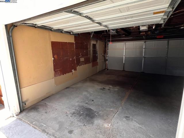 2748 Eastgate Ave, Concord CA: https://media.crmls.org/mediaz/798dfc39-0bd3-4872-8f94-97412534294e.jpg