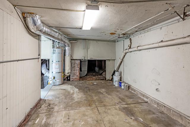 828 Highland Avenue, San Mateo CA: https://media.crmls.org/mediaz/798e7a70-3f0d-43bf-bdfc-17ecee514b9d.jpg