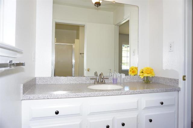 1401 Woodberry Avenue, San Mateo CA: https://media.crmls.org/mediaz/798f1cad-3b9b-44a8-a62b-9e53e3d180e8.jpg