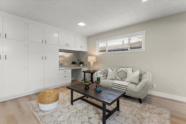 897 Loyalton Drive, Campbell CA: https://media.crmls.org/mediaz/799194c0-961e-4c27-933c-7c8c9753c47c.jpg