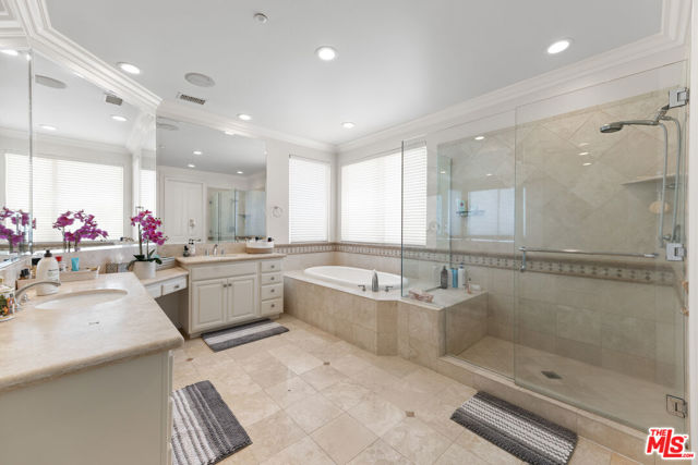 7416 Wiscasset Drive, West Hills CA: https://media.crmls.org/mediaz/7991c9eb-e58c-40bf-af06-9bb57f7ccb08.jpg